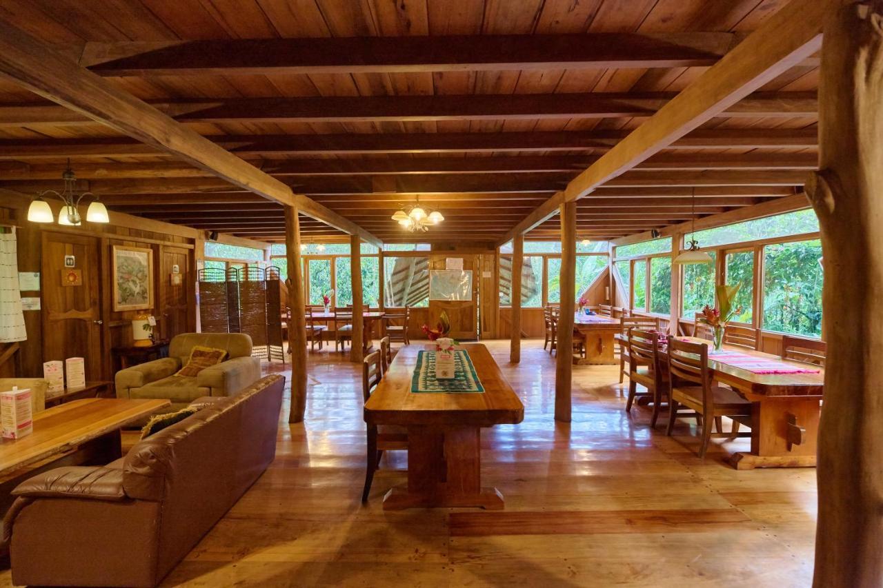 Casa Divina Eco Lodge Mindo Exterior photo